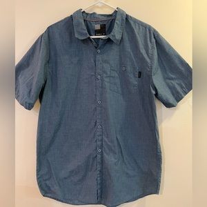 O’Neill short sleeve shirt - Men’s large